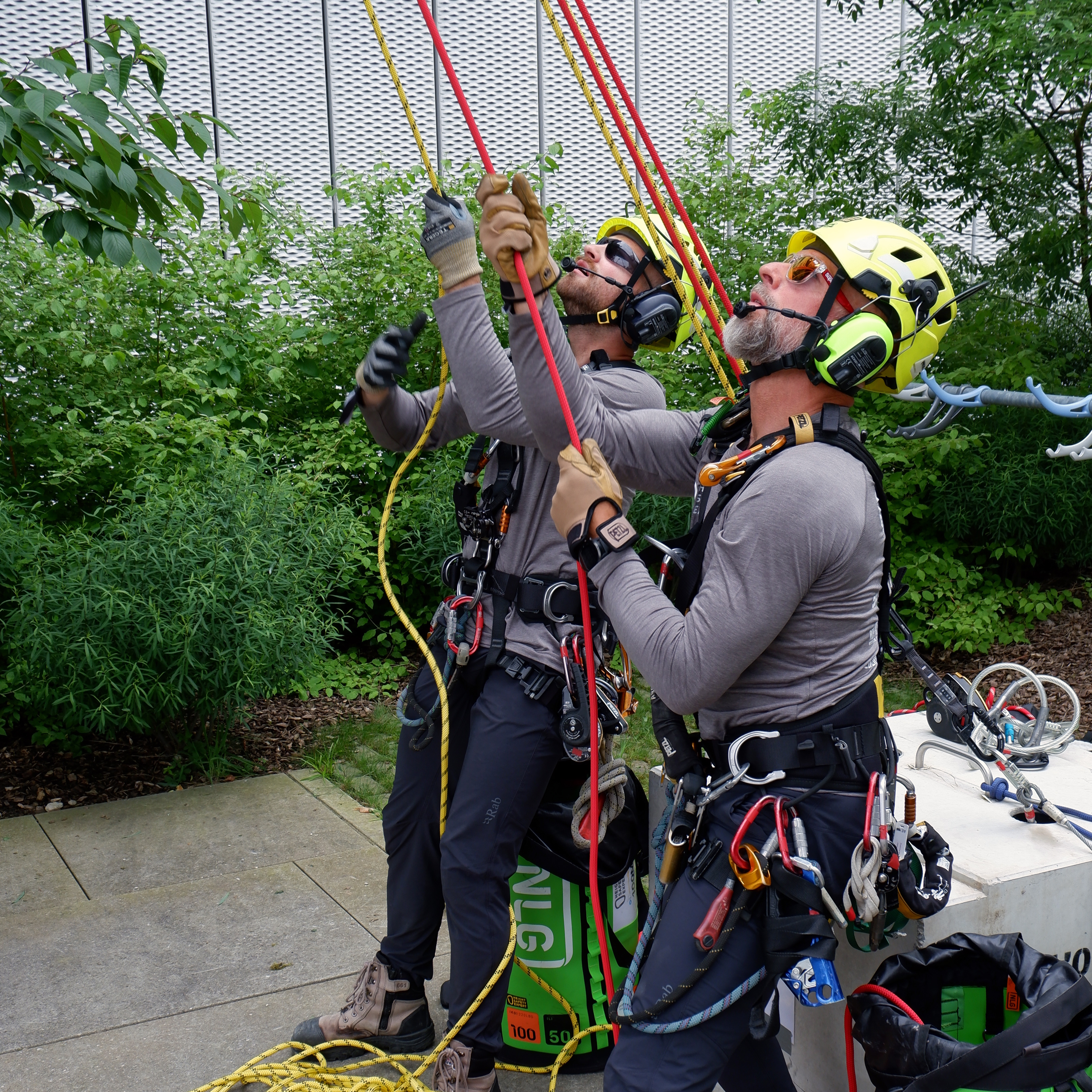 Trainer werken op hoogte bij Height Safety Expert